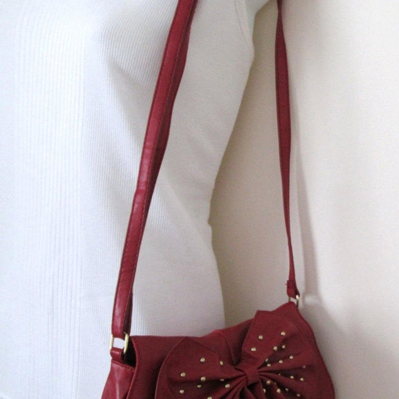 Aldo Red Bow Crossbag - Picture 7 of 8